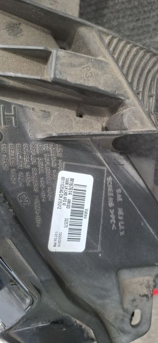 Lampa przod  Grand cherokee WK2  BI -Xenon skrętny 55112912AB 68111035AG