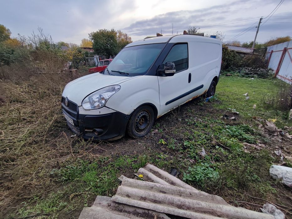Fiat Doblo maxi base