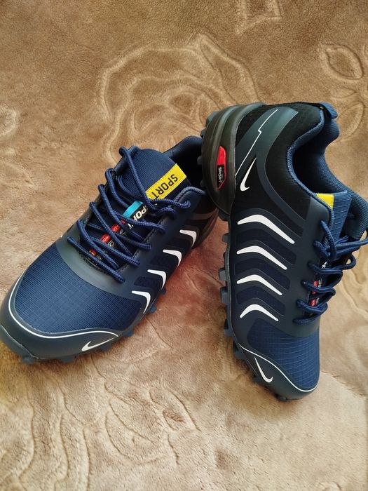 Nowe sportowe buty męskie