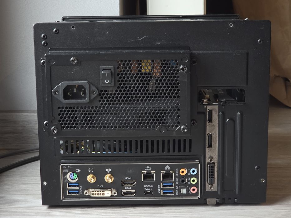 Komputer stacjonarny PC Intel i7-6700 / GTX 1050 Ti / 16 GB RAM