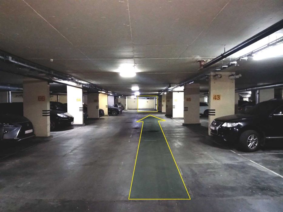 Паркінг Печерськ підземний теплий Старонаводницька 3,2х6 м оренда 19m2