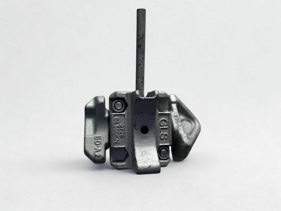 Twistlock do łączenia kontenerów morskich