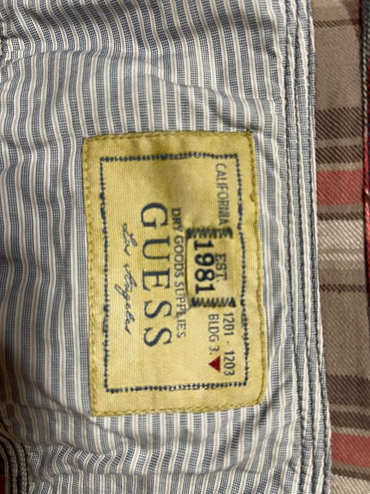 Camisa castanha Guess homem