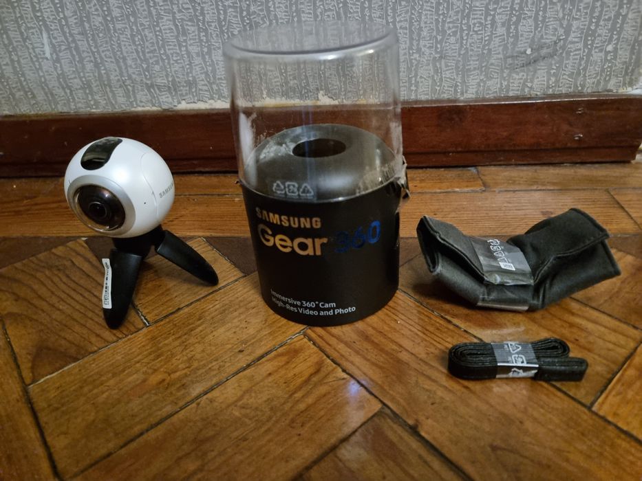 Câmara Samsung Gear 360 + oferta