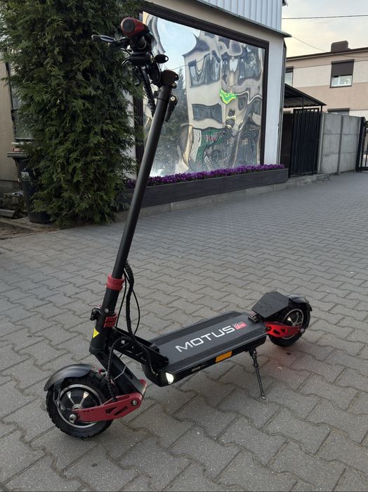 Hulajnoga Motus 10 Pro Sport *Zadbana*