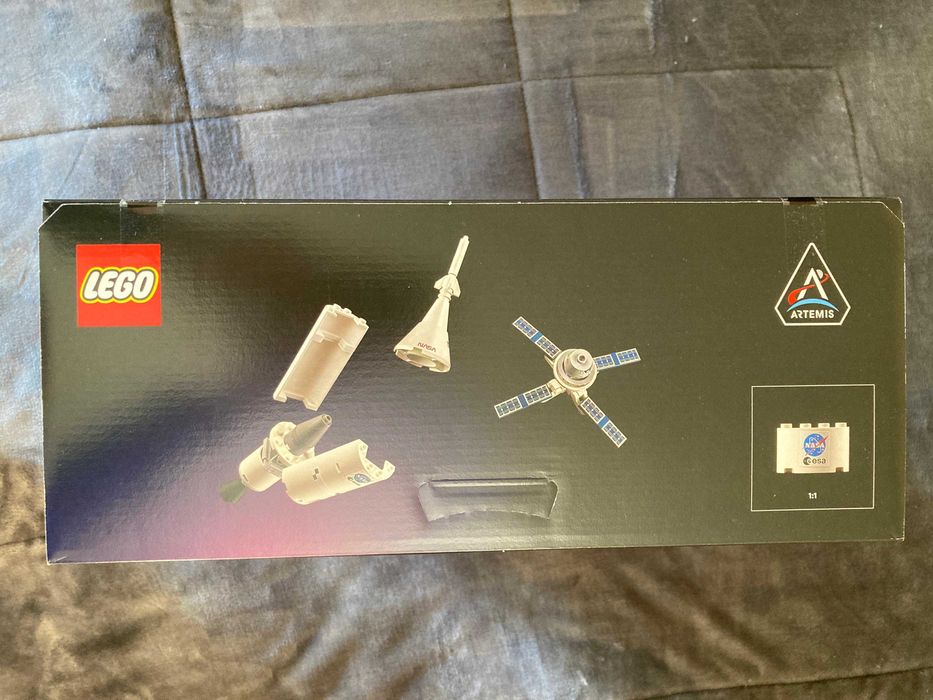 Lego NASA Artemis Space Launch System