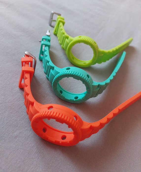 Braceletes da marca Watx&Colors