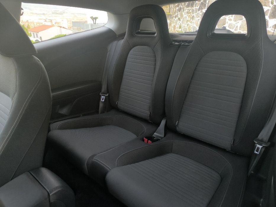 Volkswagen Scirocco 2.0 tdi