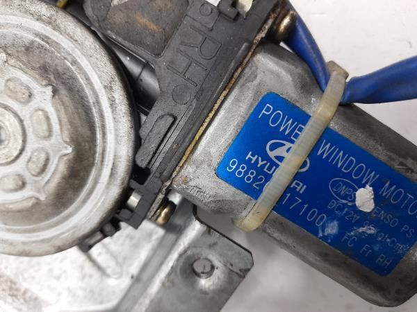 Elevador vidros frente direito HYUNDAI Matrix (FC)