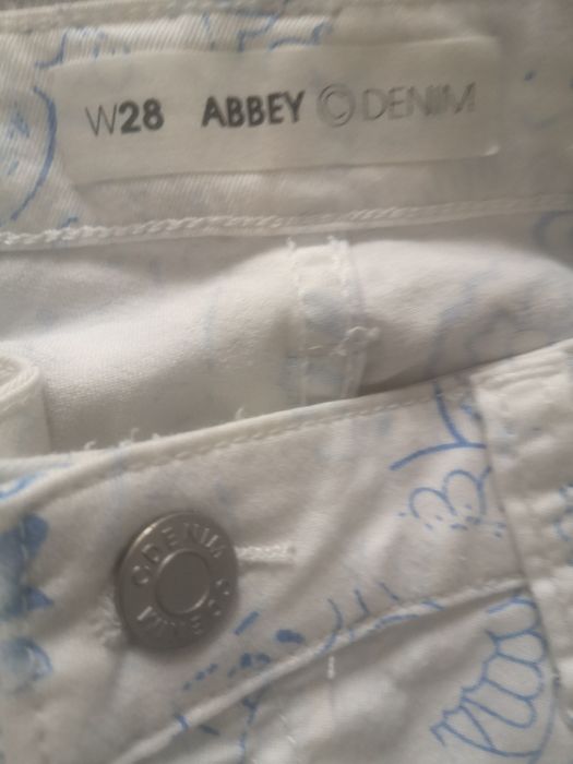 Spodnie damskie Cubus28