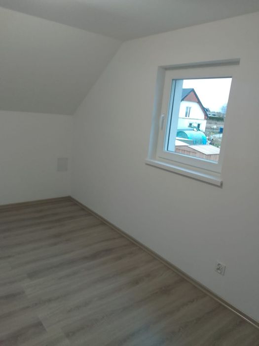 Wynajmę mieszkanie nowy dom jednorodzinny Skarszewy, ogrzane, podwórko