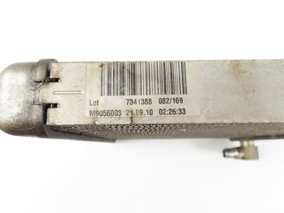 Radiador Oleo Do Motor Bmw 5 Ref: 17217572542 / 7570103