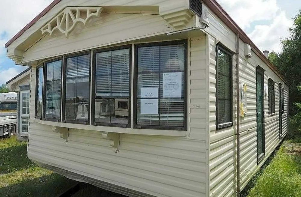 Domek holenderski angielski WILLERBY GRANADA BT1409 transport Camplas