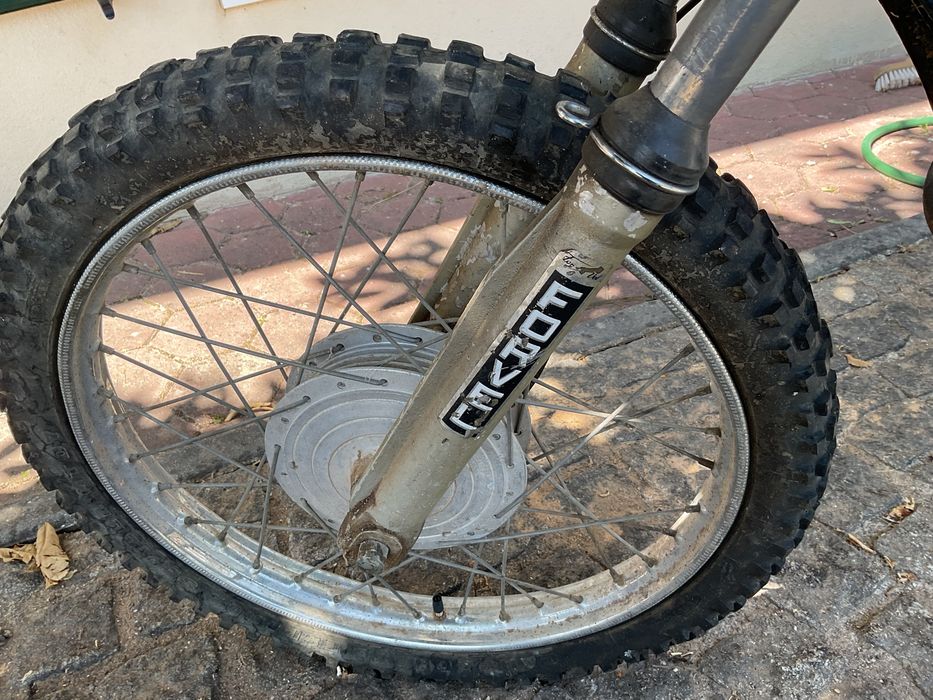Vender mota forvel cross 1979