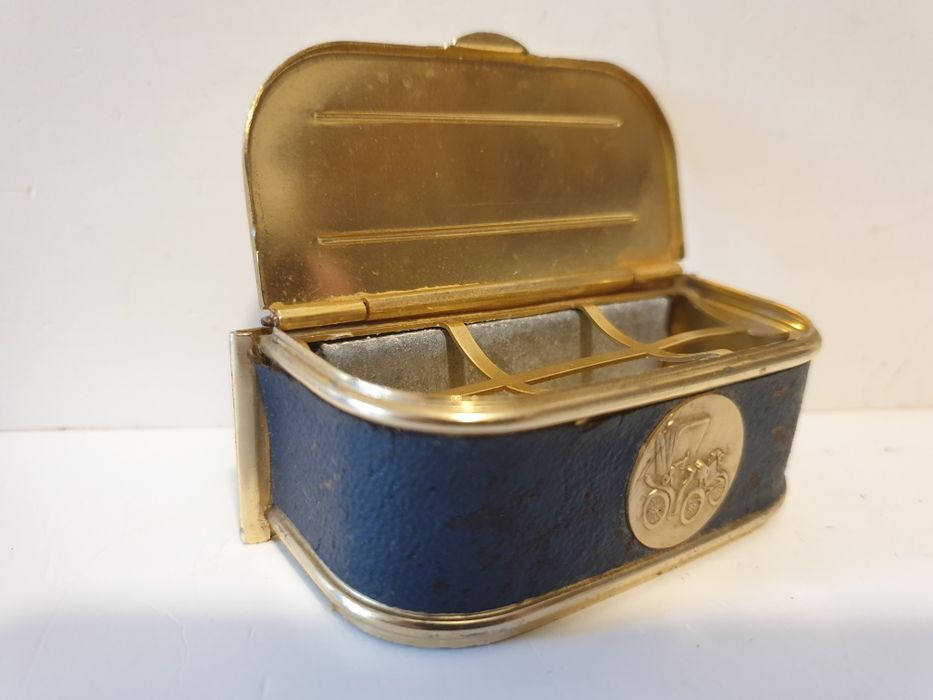 Vintage cinzeiro italiano de oldtimer