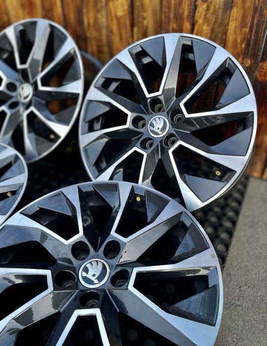 Диски Skoda 5/100 r16 оригінал