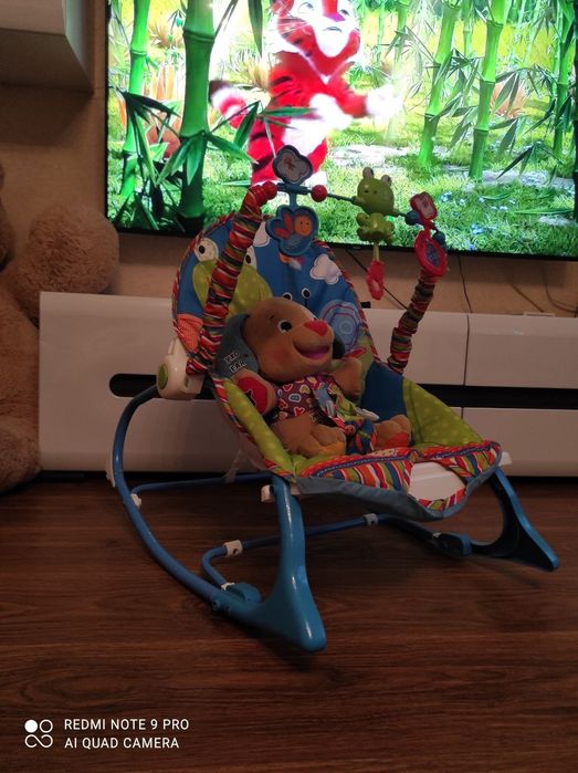 Гойдалка електрична для малюка