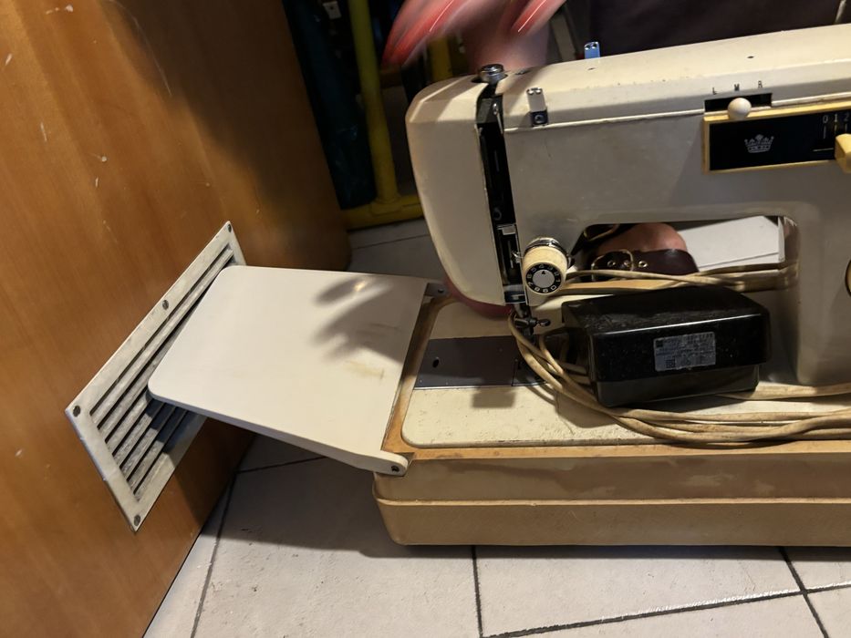 Maquina de costura vintage
