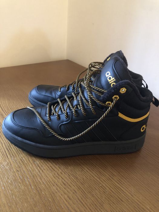 Sapatilhas Adidas Tamanho 45