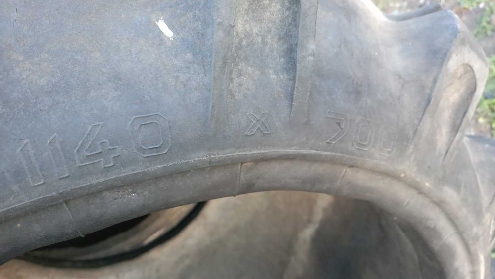 Арочні скати 1140/700-533 для газ 66 зіл 131  157 1140х700R25