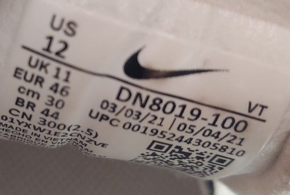 Кросівки Nike Waffle оригінал 

Розмір по бірці:
Us 12  UK 11  EUR 46