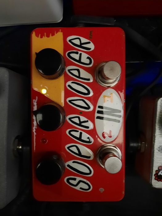 Pedais para venda (Zvex, MXR)