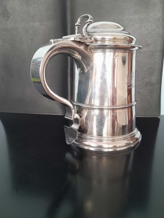 Srebrny kufel  Jerzego II 1736 rok