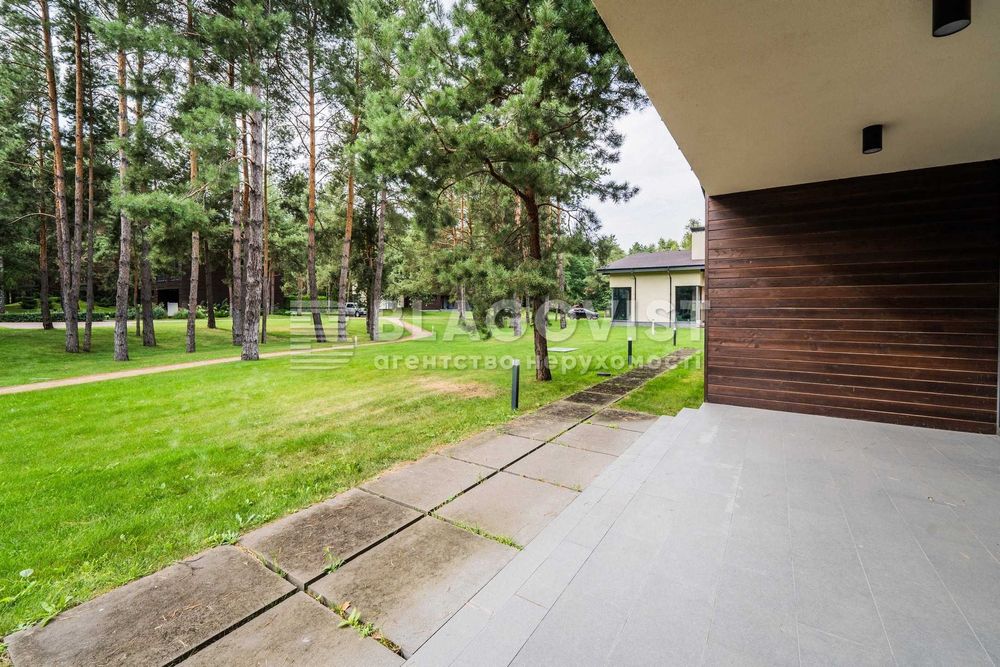 Продаж затишного двоповерхового котеджу в стилі Modern. Goodlife Park.