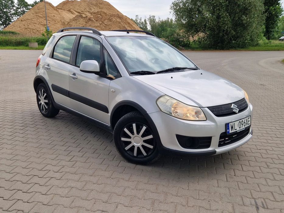 Suzuki SX4