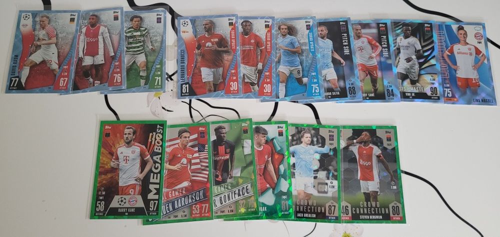 Stickers Cromos, Cartas Cards, novos paralelos Topps e Panini