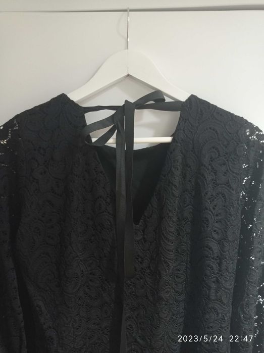 Sukienka Pretty Girl r 40 czarna koronkowa wizytowa