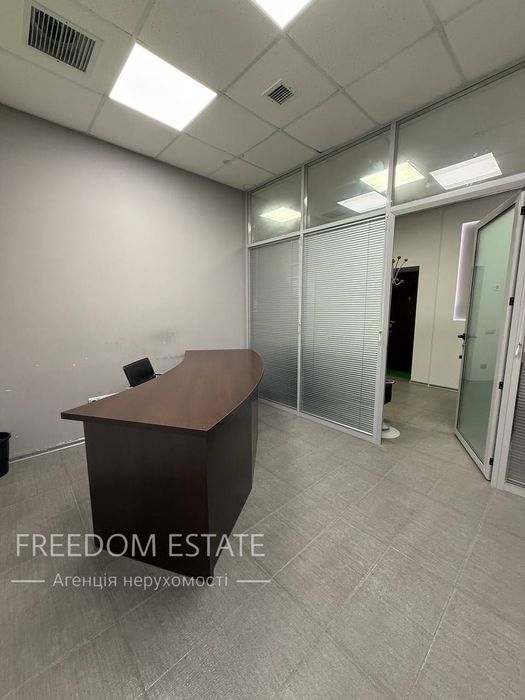 7000 грн. ‼️АРЕНДА‼️Офис в БЦ МИСТО 37 м²/ 3 кабинета/ м. Бот сад