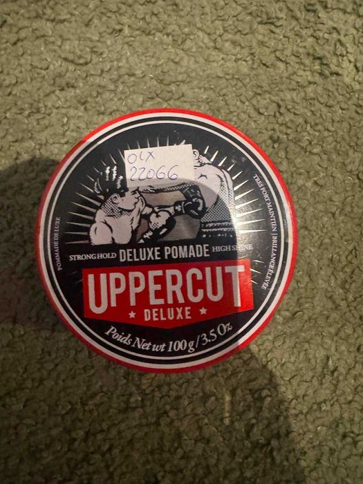 Pomada do włosów UPPERCUT DELUXE czerwona 100g 22066