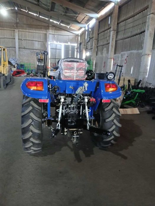 Мінітрактор DongFeng 244 DG2U 4х4 24 к.с. Комплект масел Гарантія2р