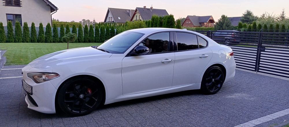 Okazja!Piękna Alfa Romeo Giulia 2.0 280 KM  Lift Veloce
