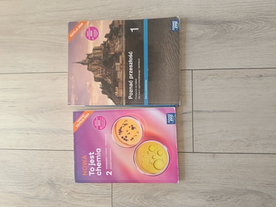Książki technikum/liceum nieaktualne