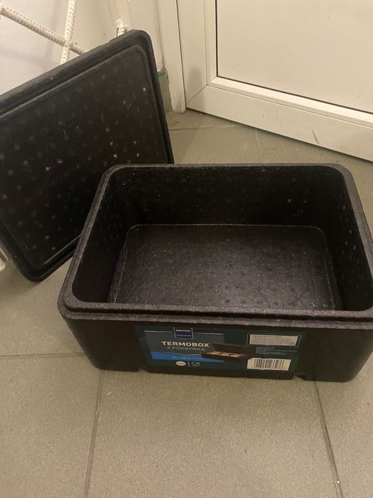 Termobox z pokrywką pojemnik termoizolacyjny