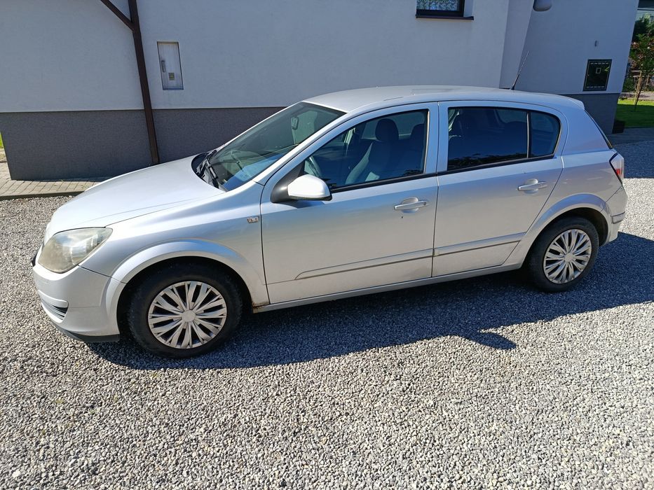 Opel astra 2005 rok