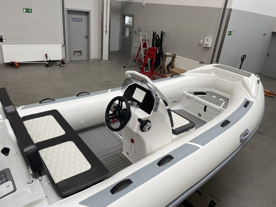 RIB łódź motorowa Highfield Sport 460