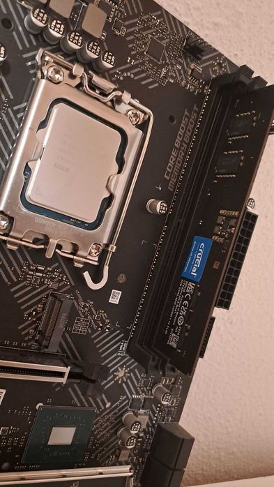 Bundle Intel Core i3-13100E / Board MSI Pro H610M-G (OEM) / 8GB DDR5 Crucial Ram