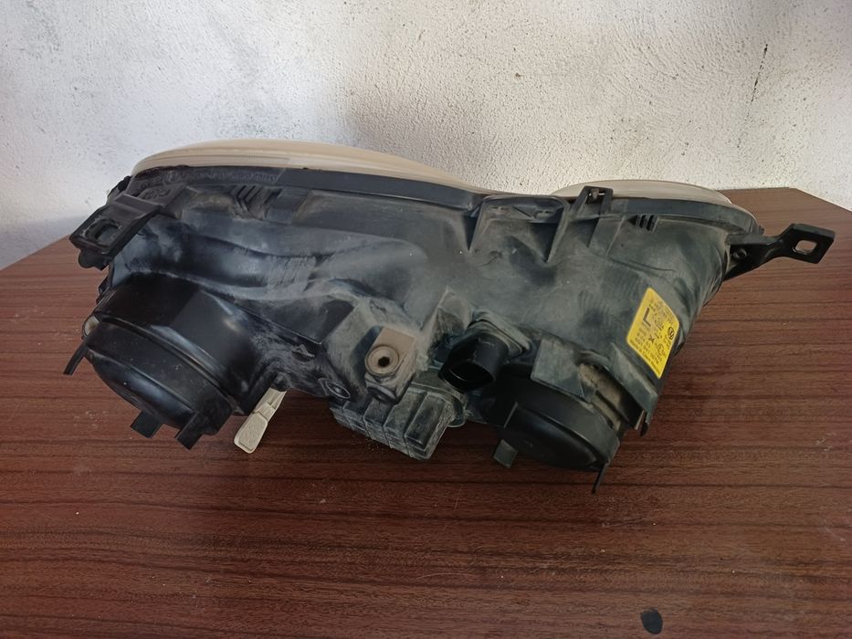 Faróis Dianteiros VW Polo 9n