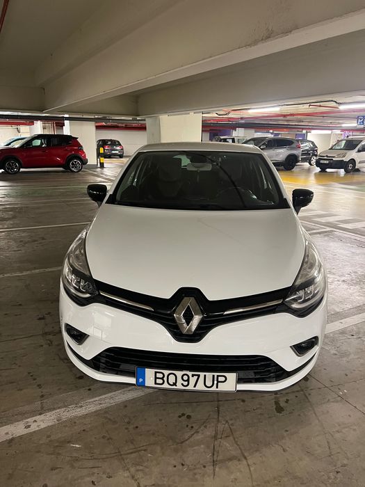 Renault Clio — fotografia 4