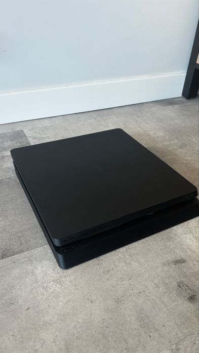 Sony Playstation 4   PS4
