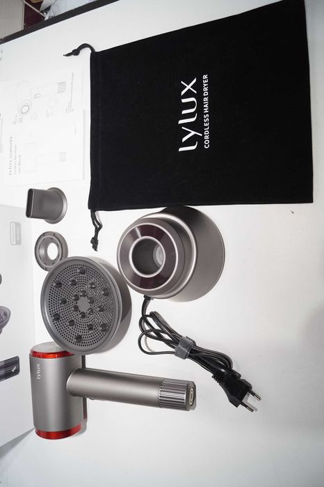 Lylux T3 Bezprzewodowa suszarka do włosów akumulatorowa 400W 110000obr