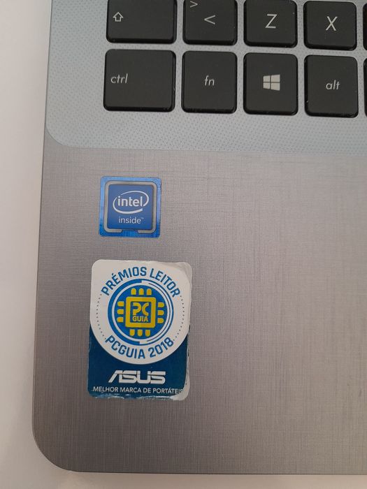 Portátil ASUS F507MA-C4AHDCB1 2018