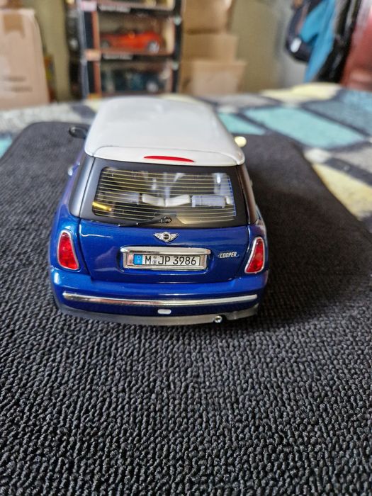 Mini cooper s bburago 1/18