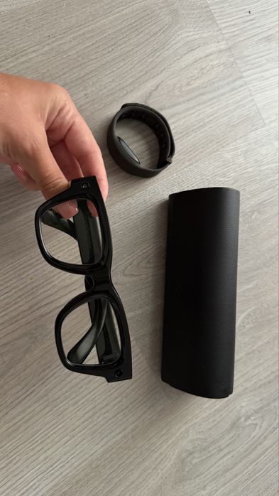 Ray-Ban Meta Display