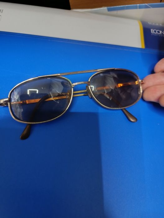 Окуляри для дітей та дорослих