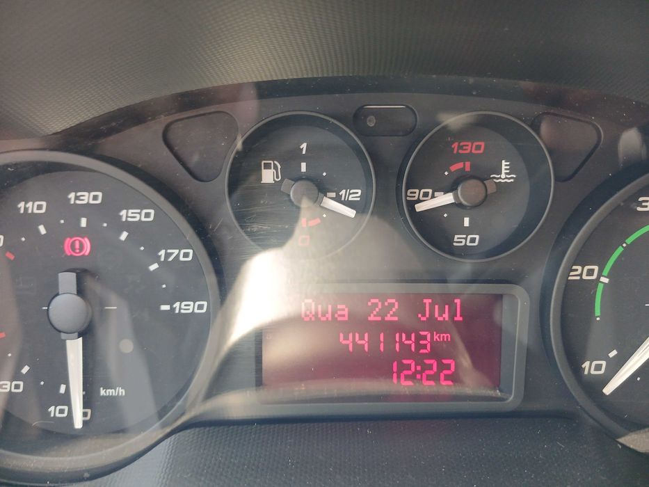 Iveco Daily 170c17 Pesada ano 2016