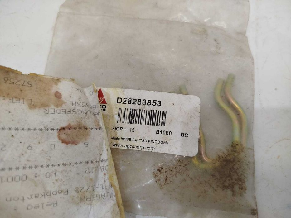 Zawleczka zabezpieczenie palca bębna zespołu tnącego D2828.3853 Case